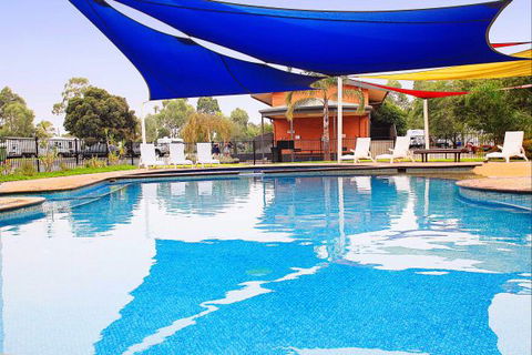 Discovery Parks - Melbourne - New Castle Holiday 1