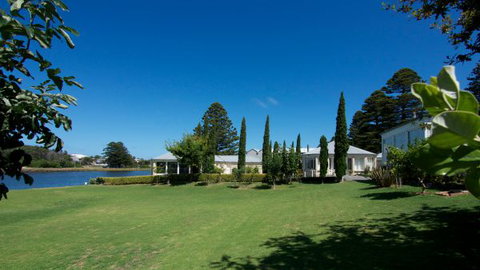 Douglas Riverside - New Castle Holiday 9