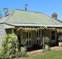 Drayshed Cottage - New Castle Holiday