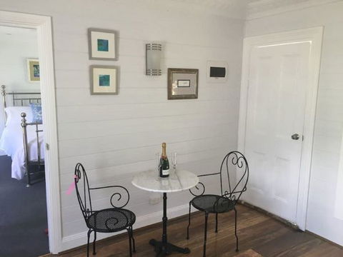 Drayshed Cottage - New Castle Holiday 3