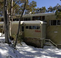 Edski Lodge - New Castle Holiday