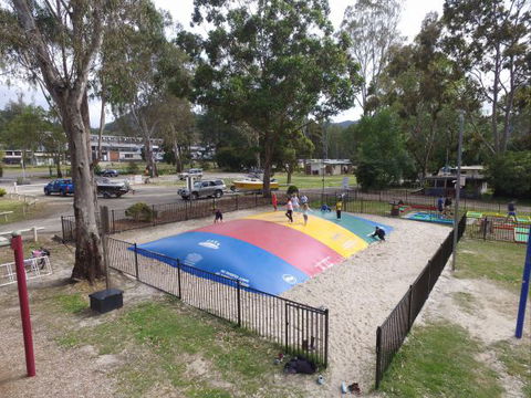 Eildon Pondage Holiday Park - New Castle Holiday 1