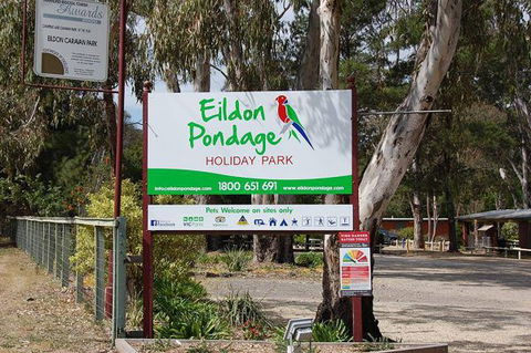 Eildon Pondage Holiday Park - New Castle Holiday 3