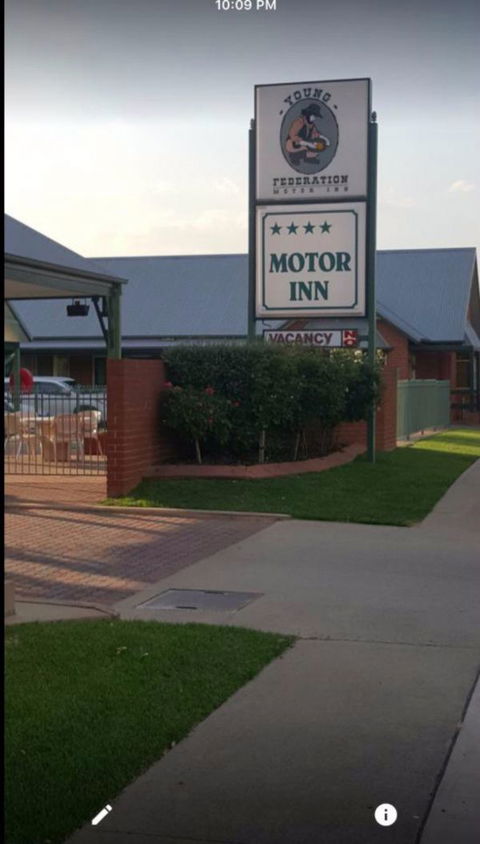 Federation Motor Inn Young - New Castle Holiday 0