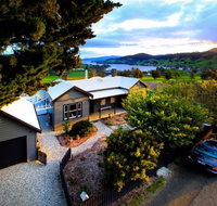 Frenchman's River - The Helmsman's House - New Castle Holiday