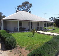 Great Grandpa Henry Retreat - New Castle Holiday