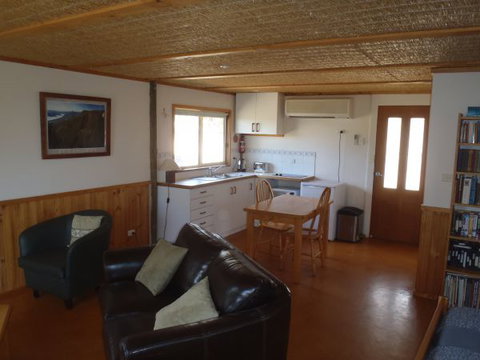 Guy's Cross Farm Cottage - New Castle Holiday 4