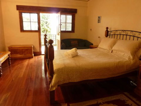 Kaesler Cottages - New Castle Holiday 1