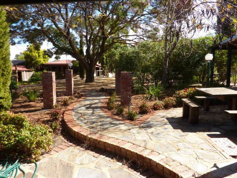 Kaesler Cottages - New Castle Holiday 2