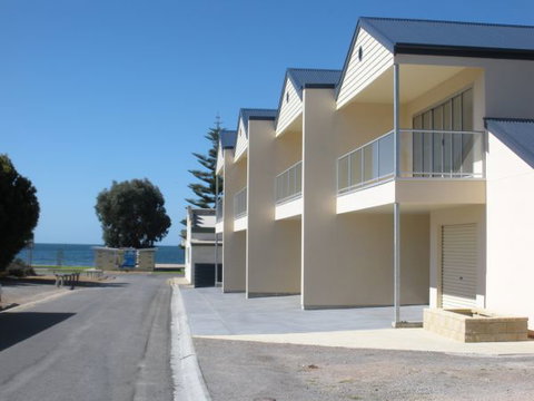 Karen's Cabins And Apartments - New Castle Holiday 0