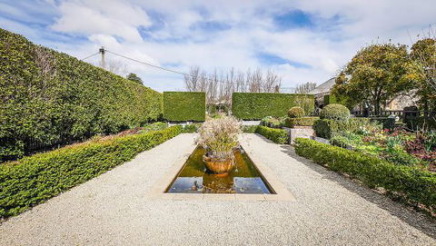Kyneton Old Rectory - New Castle Holiday 1