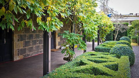 Kyneton Old Rectory - New Castle Holiday 4