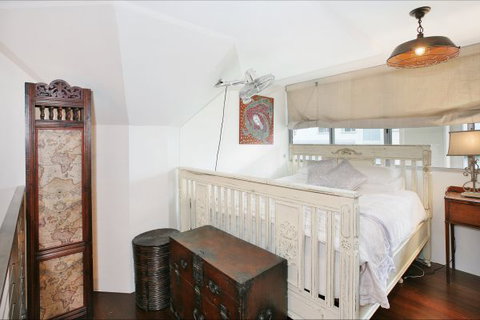 Lieu De Ville Suite - New Castle Holiday 3