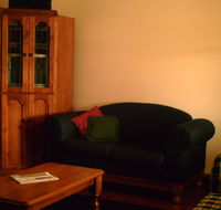 The Cottage No 12 on North - New Castle Holiday