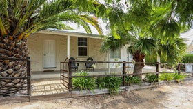 Milk Honey House - New Castle Holiday 0