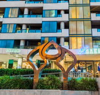 Mantra St Kilda Road - New Castle Holiday