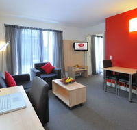 Metro Apartments on Bank Place - New Castle Holiday