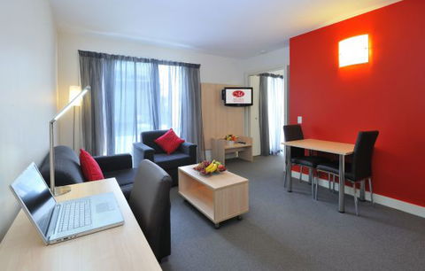 Metro Apartments On Bank Place - New Castle Holiday 0