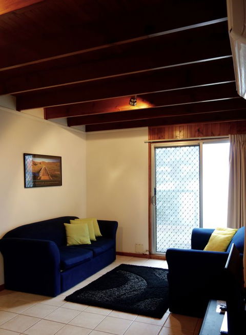 Morella Farm Stay - New Castle Holiday 7