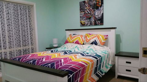 Numurkah Apartments - The Miekleljohn - New Castle Holiday 4