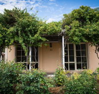 Olive House Accommodation Kimba - New Castle Holiday
