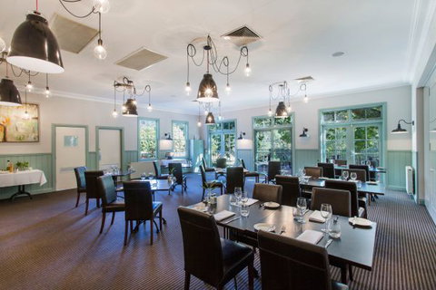 Oscar's On The Yarra - New Castle Holiday 2