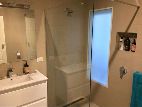 Palm Haven Bed And Breakfast - New Castle Holiday 7