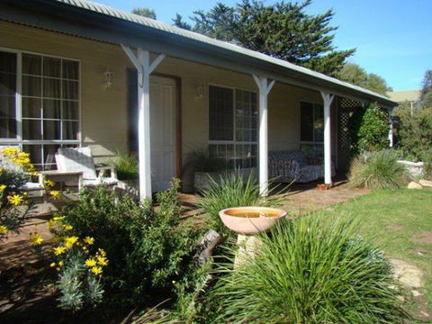 Peppertree Cottage - New Castle Holiday 0
