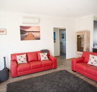 RED FIN part of BLUE FIN HOLIDAY HOMES - New Castle Holiday