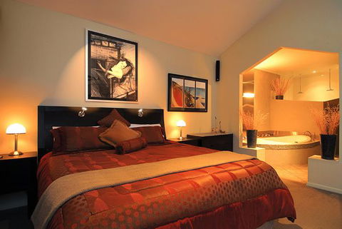 Riverview Rise Retreats - New Castle Holiday 0