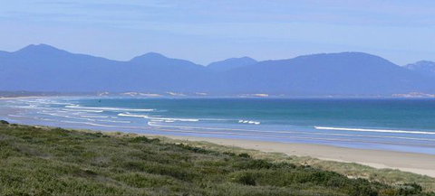 Sandy Point Beach Escape - New Castle Holiday 1