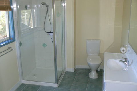 Sandy Point Beach Escape - New Castle Holiday 6