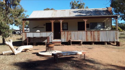 Selby Organic Farm Stay - New Castle Holiday 0