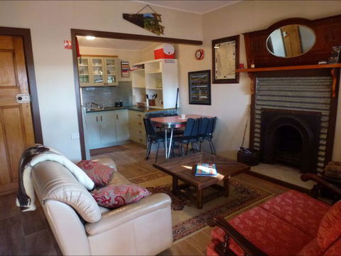 Selby Organic Farm Stay - New Castle Holiday 1