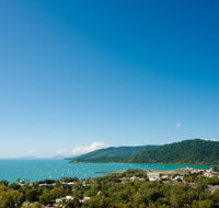 Sea Star Holiday Apartments - New Castle Holiday