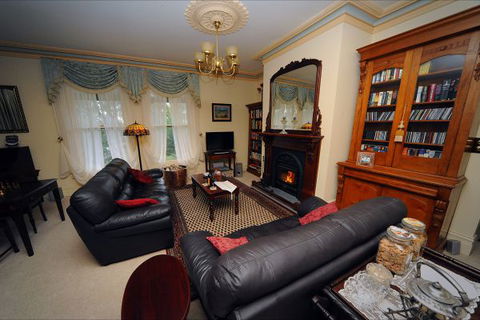 St Helen's Guest Suite - New Castle Holiday 4