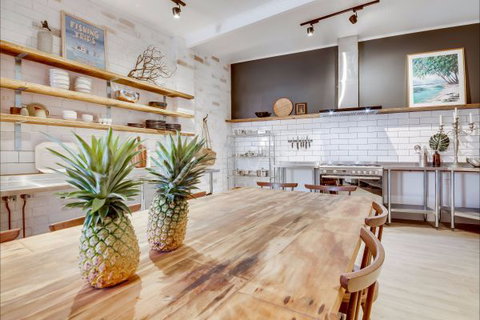 Stranded Beach Stay Yeppoon - New Castle Holiday 5