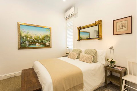 Stylish Interiors In The Bay - New Castle Holiday 5