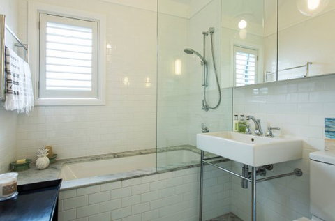 Stylish Interiors In The Bay - New Castle Holiday 7