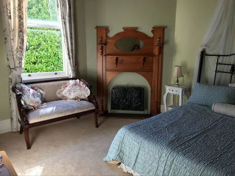 Stanley Guest House - New Castle Holiday 8