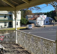 Tallarook Hotel - New Castle Holiday