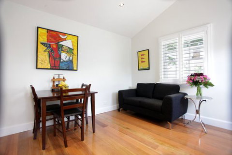 Tannin Apartment - New Castle Holiday 0