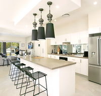 The Grape Escape Hunter Valley - New Castle Holiday