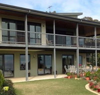 Tibooburra Bed and Breakfast Kalamunda - New Castle Holiday