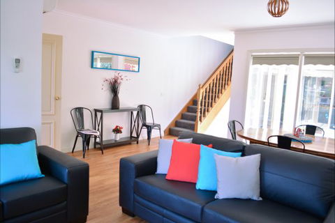 Turner Terrace - New Castle Holiday 1