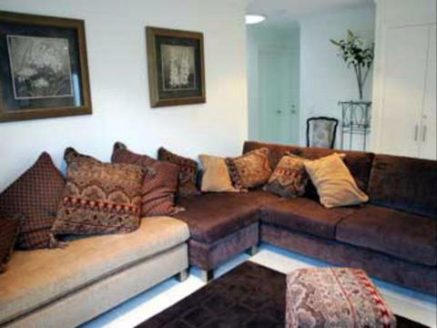 Via Bella Vista - New Castle Holiday 6
