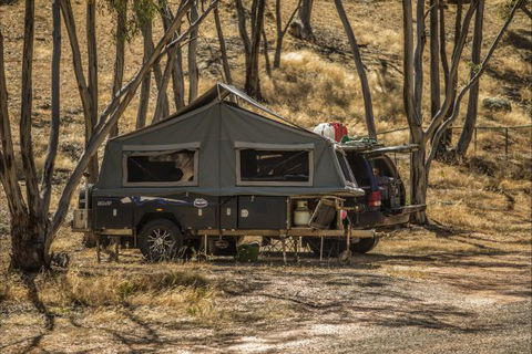Wedderburn Hard Hill Tourist Reserve - New Castle Holiday 0
