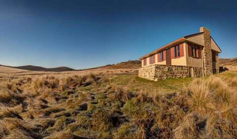 Wolgal Hut - New Castle Holiday 0