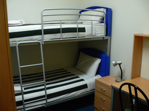 109 Flashpackers - New Castle Holiday 6