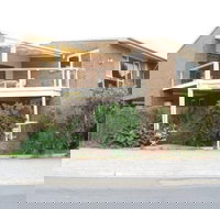 1/3 Strangways - New Castle Holiday